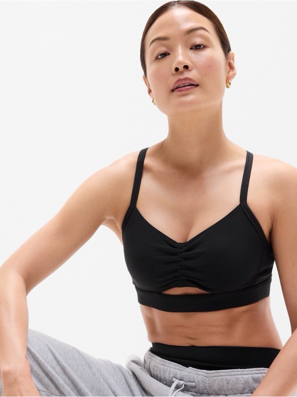 NWT Athleta Vital Cinch Bra Black. Medium D-DD